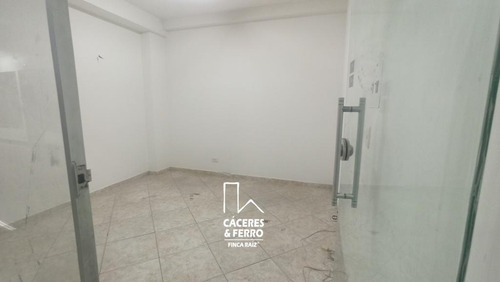 Imagen 6 de 11 de Local En Arriendo En Bogotá Ricaurte. Cod 23365