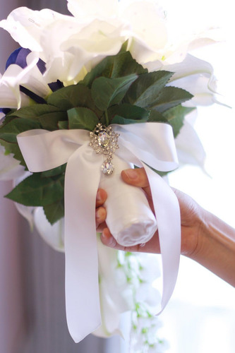 Iffo Ramo De Novia, Flores De Boda, Lirios De Cala, Flores A