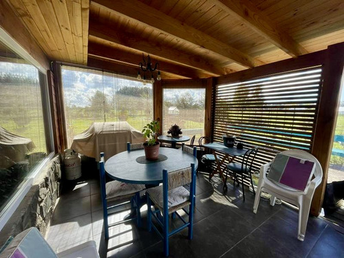 Casa De 2 Pisos En Frutillar Alto, Villa Alegre