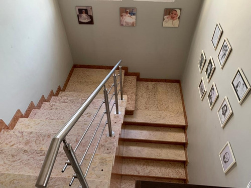 Imagen 9 de 17 de Venta De Bella Casa En La Viña Valencia Nm - Indp