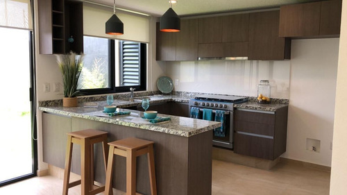 Imagen 7 de 16 de Se Vende Casa En Zibata, Luxury Y Premium, Estudio Con Opció