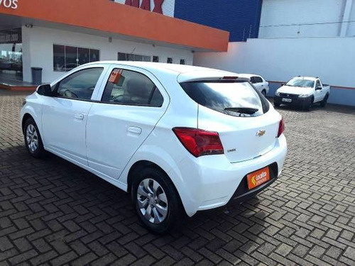 Imagem 6 de 9 de Chevrolet Onix 1.0 Mpfi Lt 8v Flex 4p Manual