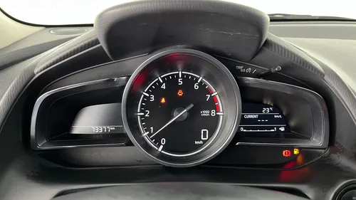 Mazda 2 GRAND TOURING