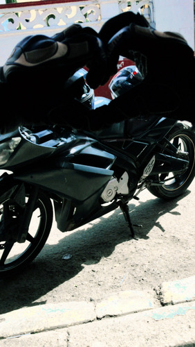 Moto De Batalla Yamaha Es Yamaha