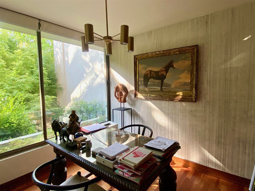 Amplio Dúplex Con Jardín En Venta 5 Dorm. En La Dehesa