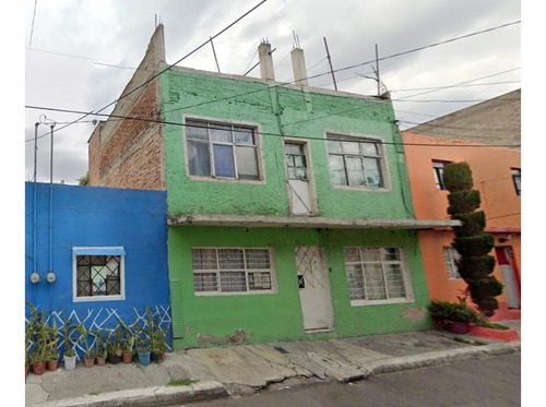 Casa En Remate En Gabriel Ramos Millán, Fg-1922