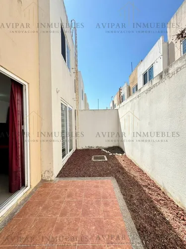 Casa En Venta J- 41 En Fracc. Crystal Lagoons Veracruz Con 3 Recamaras Alberca En La Privada