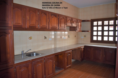 Imagen 13 de 30 de En Venta Hermosas Quintas A Estrenar, Urbanizacion Pirineos.