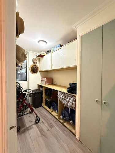 Departamento Remodelado En Venta De 3 Dorm. En Providencia