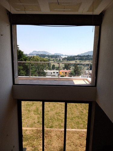 Imagen 11 de 25 de Espectacular Casa Para Estrenar De 4 Habitaciones, 7 Parqueos Y 510 Metros De Construcción