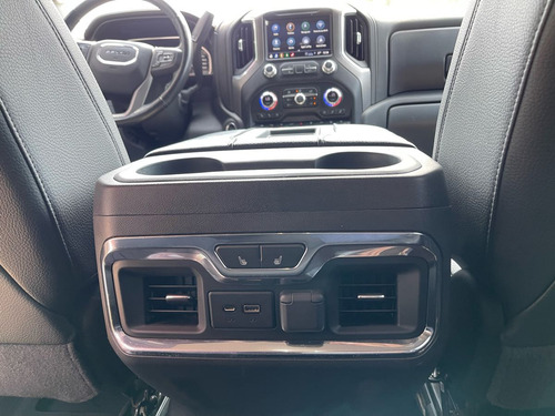 GMC Sierra 6.2 Denali Dvd At