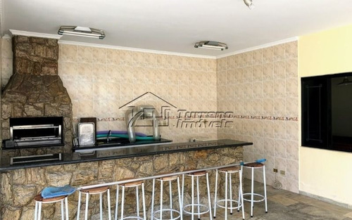 Casa Em Condomínio No Jd. Aquarius Com Piscina E 4 Dormitórios