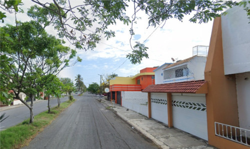 Casa En Venta Av. Paseo Floresta Pte. Floresta Veracruz/ Recuperacion Bancaria Laab2
