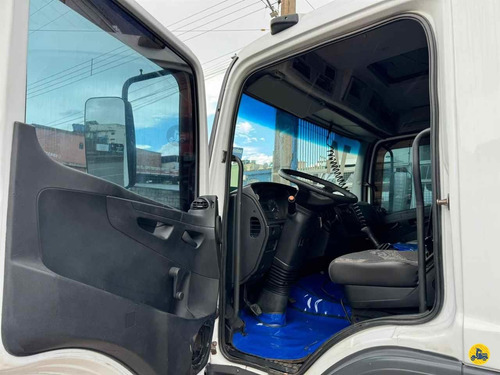 Mb Atego 1719 No Chassi