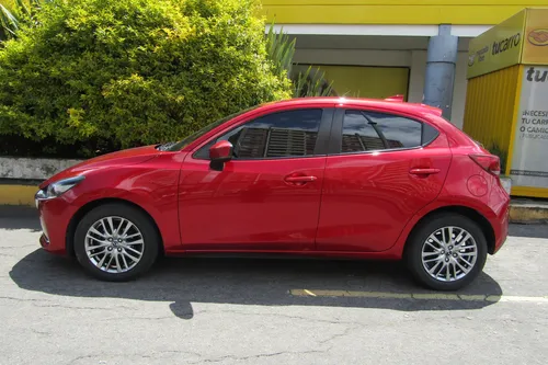 Mazda 2 1.5 Grand Touring Lx Hb