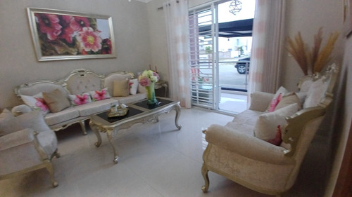 Apartamento Con Patio En Venta En San Francisco De Macorís