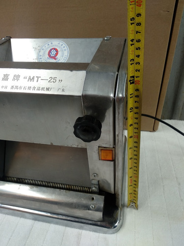 Imagen 4 de 10 de Máquina De Rodillo De Fideos De Acero Inoxidable Eléctrico