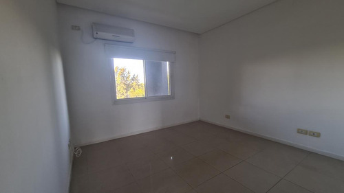 Imagen 15 de 29 de Casa - Las Glorietas