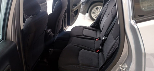 Imagen 8 de 10 de Jeep Compass Version Sport Manual Motor 2.4 Usado 21´