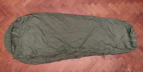 Bolsa De Dormir Y Funda Goretex Ejército U.s.a. Camuflado Derecho (Usado)