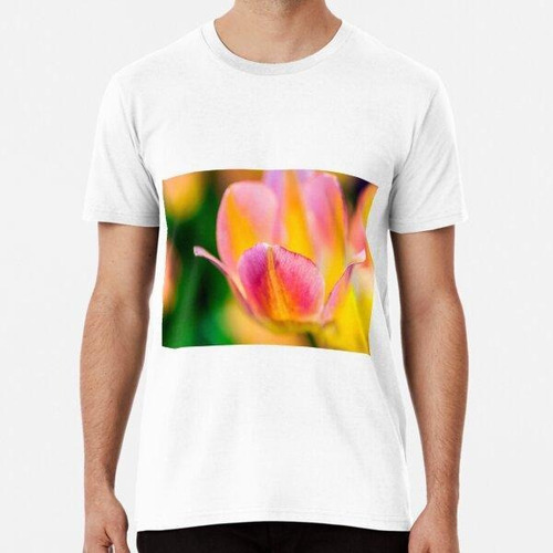 Remera Exquisitas Flores De Tulipán Algodon Premium 