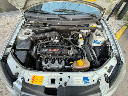 Chevrolet Celta 1.4 Lt Aa+dir