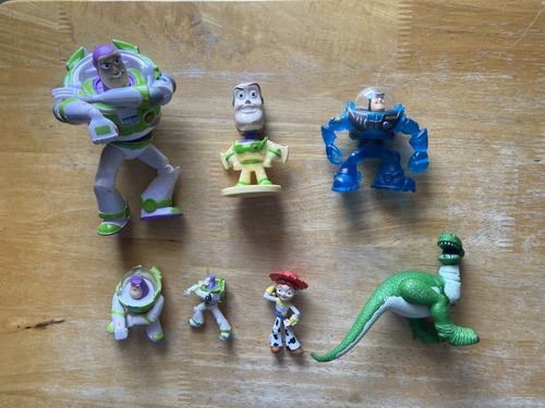 Toy Story 7  Figuras Buzz Light Vaquerita  Dino