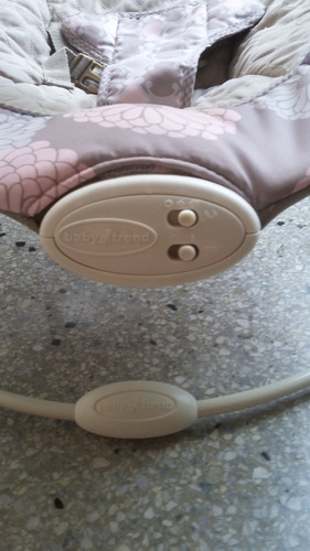 Imagen 3 de 5 de Silla Mecedora Vibradora Para Bebe