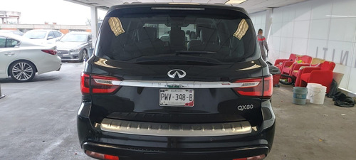 Imagen 4 de 15 de Infiniti Qx80 2018 5.6 7 Pasajeros At