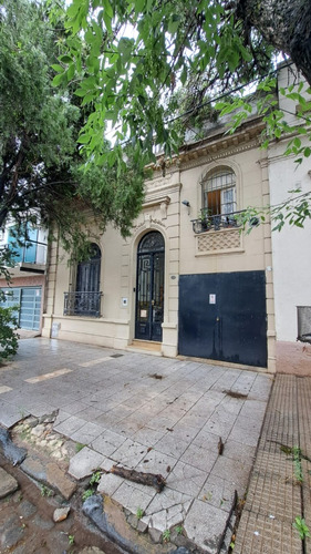 Casa En Candioti Sur A Mts. Del Colegio La Salle
