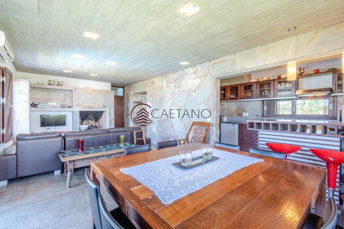 Excepcional Chalet De 2 Plantas Con Vista Al Mar!- Ref: 2245