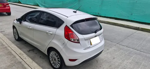 Ford Fiesta 1.6 Hatchback Titanium
