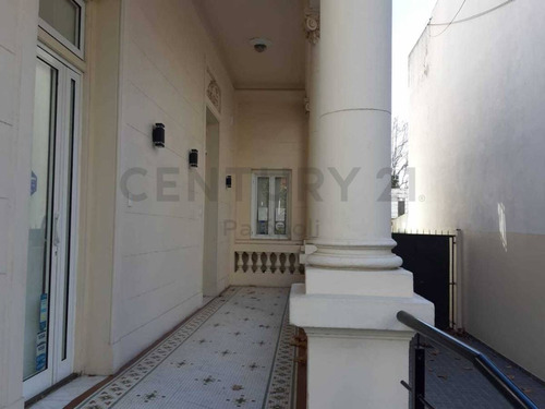 Imagen 7 de 30 de Venta Importante Casona En 2 Plantas Mas 2 Departamentos En Villa Ballester