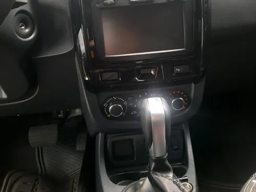 Renault Duster Oroch 2.0 Intens