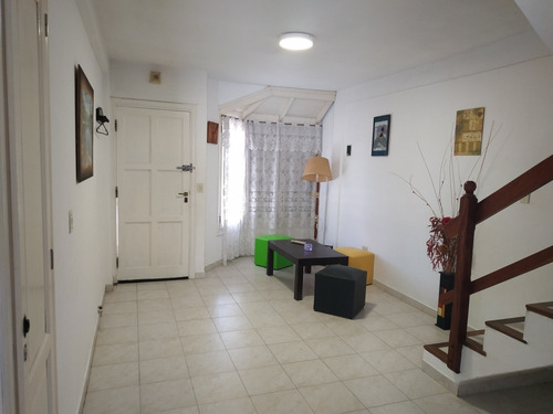 Imagen 2 de 14 de Casa-5 Amb-2 Baños-valor Rebajado-no La Pierda-dueño Directo