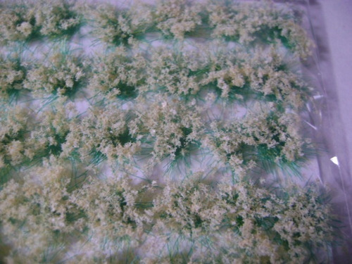 Imagen 7 de 10 de Nico Blister De Matas Y Flores Beige De 10 Mm H0 (edh 107)