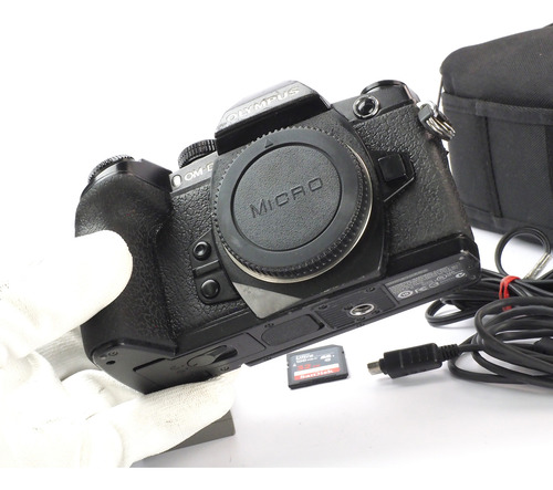 Olympus Omd E-m1 Mark I Pro Mft M43 16mp Câmera Mirrorless Preto (Usado)