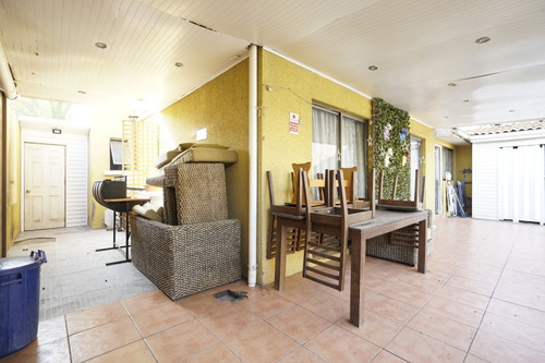 Excelente Casa 4d 2b En Venta - Alto Macul