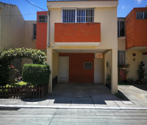 Imagen 1 de 10 de Venta Casa Condominio Villa Atlantis Zona 17