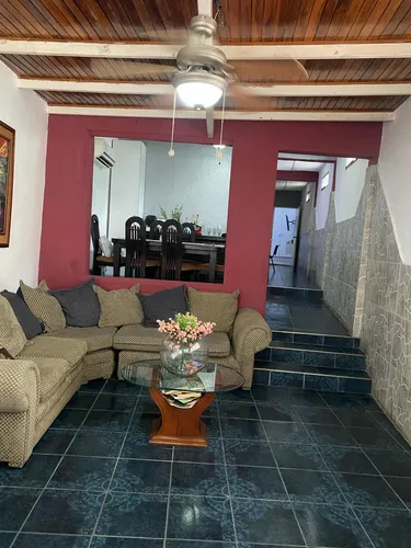Casa En Santa Eduvige