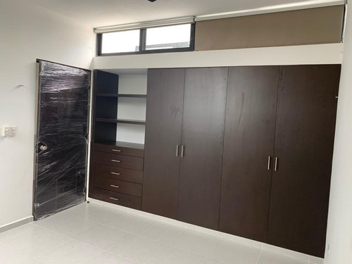 Imagen 17 de 23 de Casa Tipo Town House En Venta, Montebello, Mérida, Yucatán