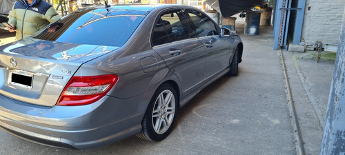 Imagen 3 de 8 de Mercedes Benz C250 Blue Efficiency 2011