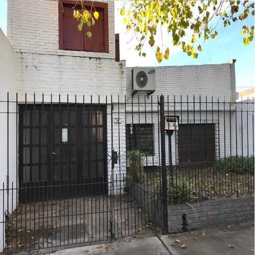 Casa En Venta En Merlo, G.b.a. Zona Oeste, Argentina