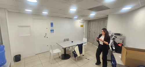 Local Comercial En Arriendo En Paseo Ahumada