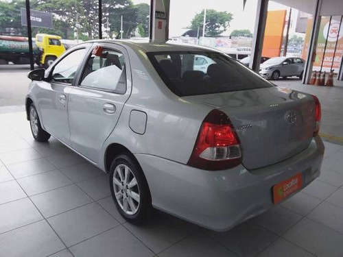 Imagem 5 de 10 de Toyota Etios 1.5 X Plus Sedan 16v Flex 4p Automático