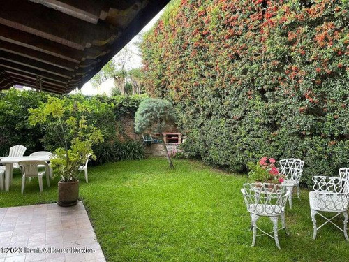 Casa En Venta En Huixquilucan, La Herradura Am. 24-1513