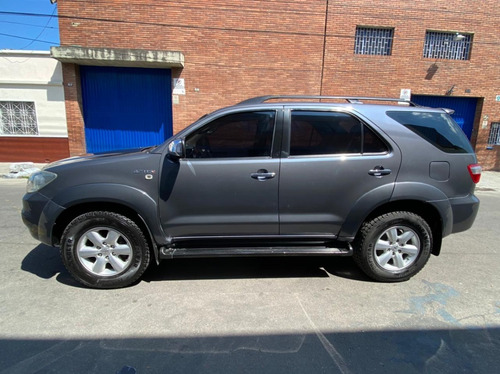 Toyota Fortuner 2.700 Cc 4x4