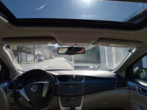 Nissan Sentra Unique