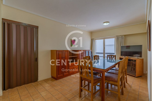 Venta De Departamento 3 Ambientes Con Cochera En La Perla