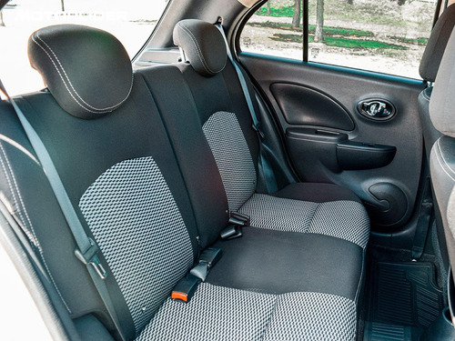 Imagen 13 de 25 de Nissan March Advance 1.6 Extra Full | Permuta / Financia